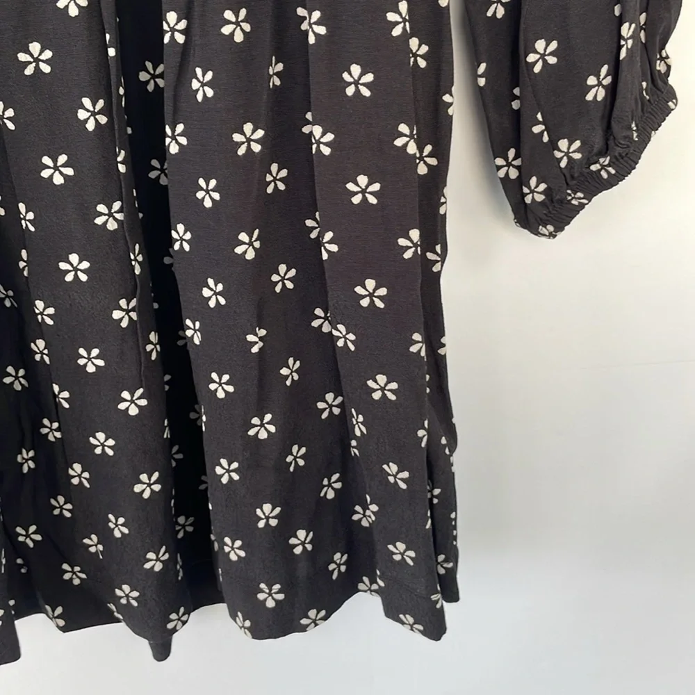 GAP Teen Black and Cream Casual Dress Size 18-20
